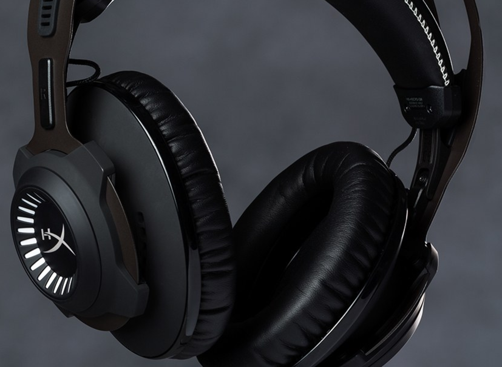 HyperX Cloud Revolver S Headset Review - The Koalition